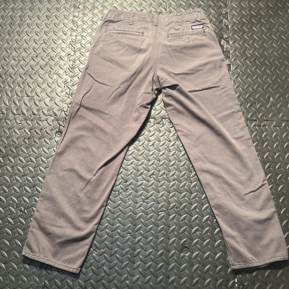 Patagonia Dress Chinos. Grey. 32 w/ 30 L - Picture 3 of 3